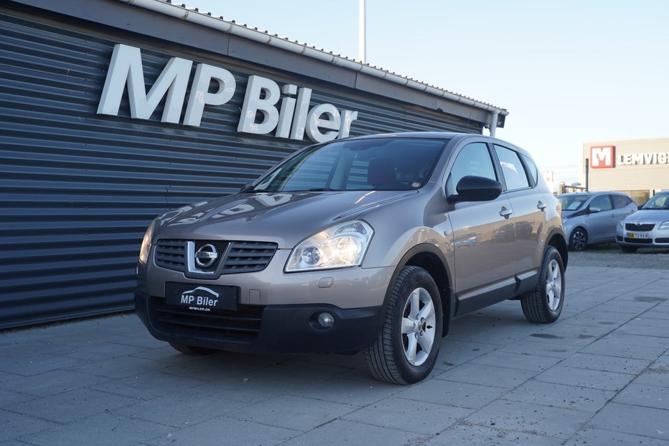 Nissan Qashqai 2,0 Acenta 4WD 5d