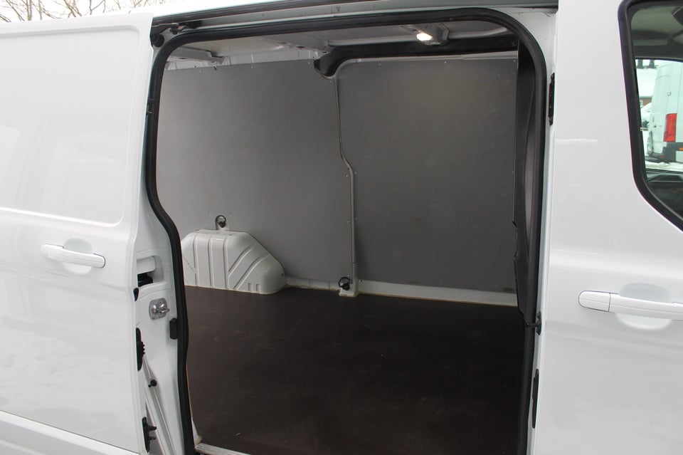 Ford Transit Custom 300L 2,0 TDCi 170 Limited aut.