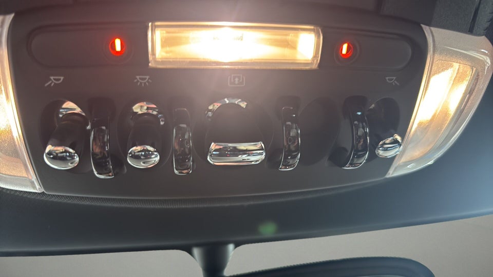 MINI Cooper SE Camden Edition 3d