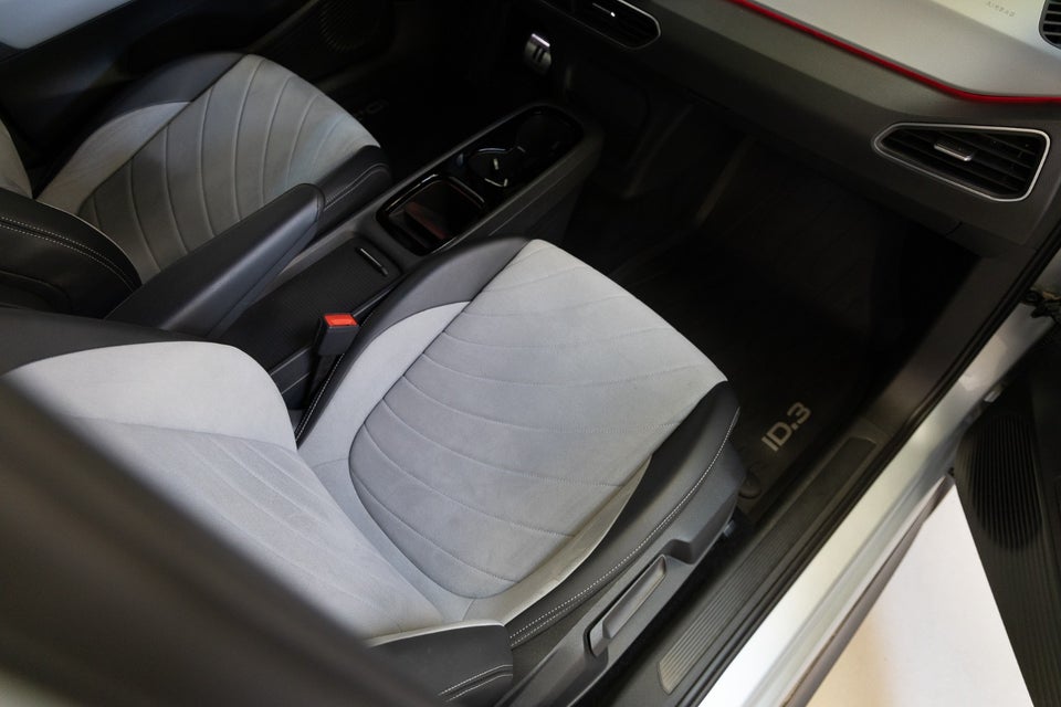VW ID.3 77 Pro S 5d