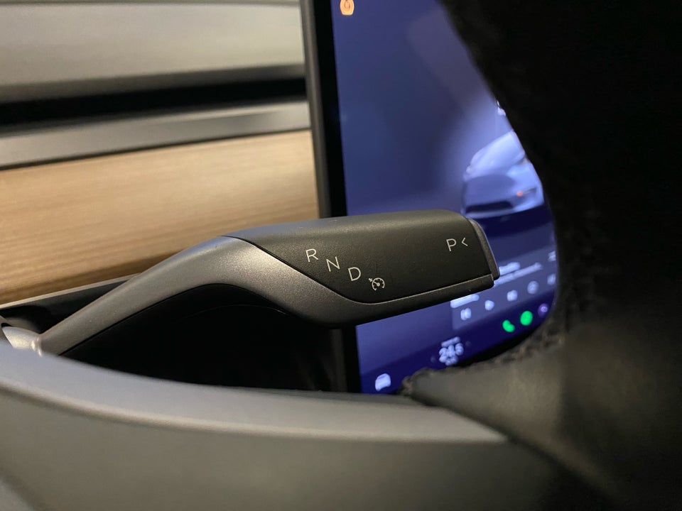 Tesla Model Y RWD 5d