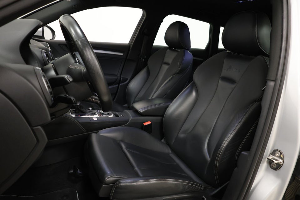 Audi A3 1,8 TFSi Ambition S-line Sportback S-tr. 5d