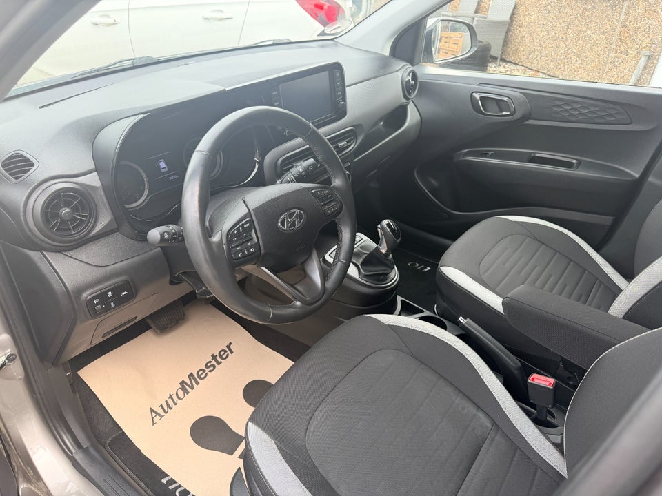 Hyundai i10 1,0 MPi Advanced AMT 5d