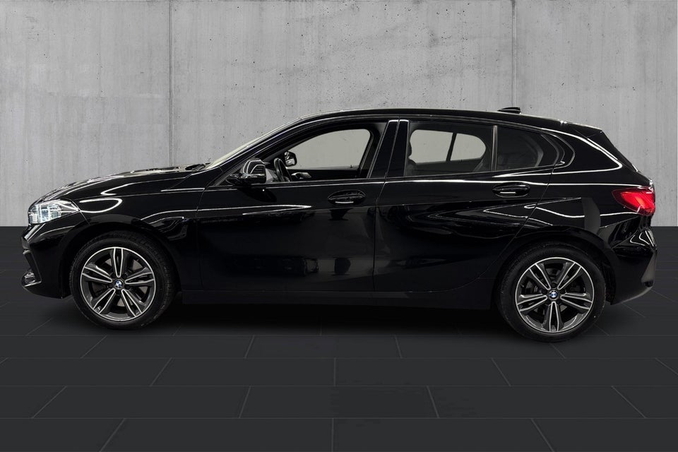 BMW 120d 2,0 Sport Line aut. 5d