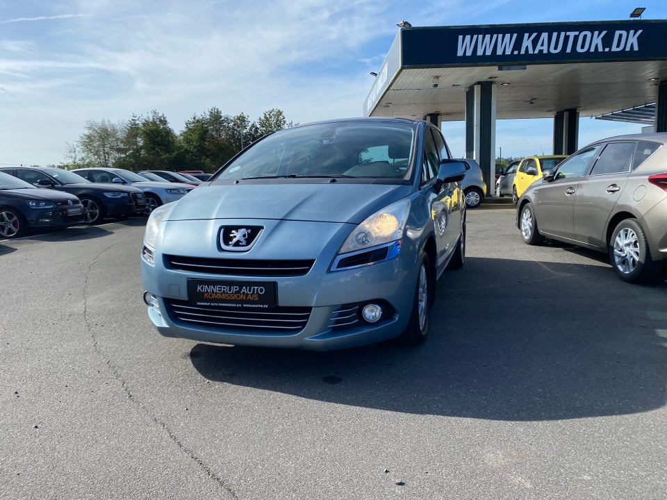 Peugeot 5008 1,6 HDi 112 7prs 5d