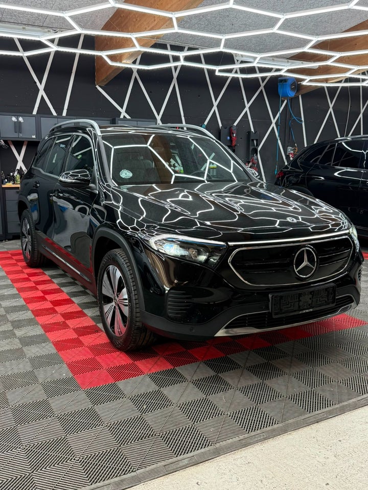 Mercedes EQB250+ Progressive 7prs 5d