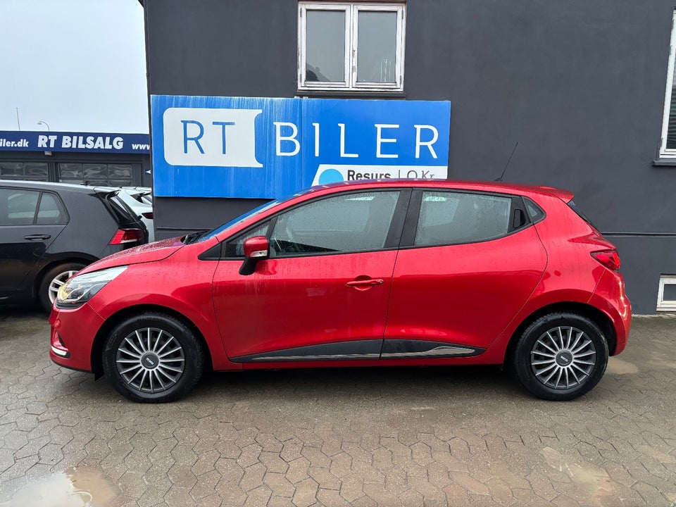 Renault Clio IV 1,5 dCi 90 Zen 5d