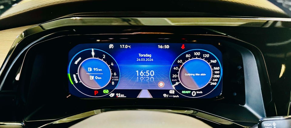 VW Multivan 1,4 eHybrid Style DSG kort