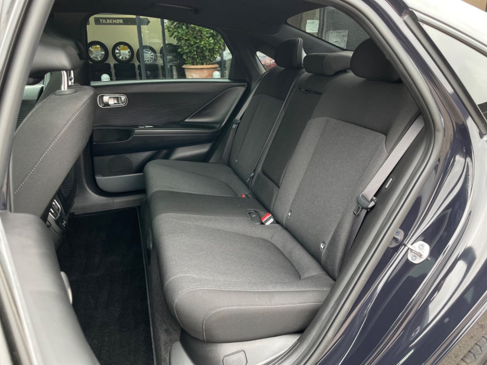 Hyundai Ioniq 6 77 Techniq AWD 4d