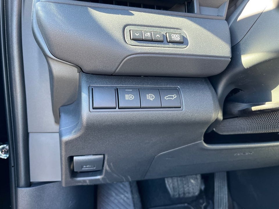 Toyota bZ4X 73 Executive 5d