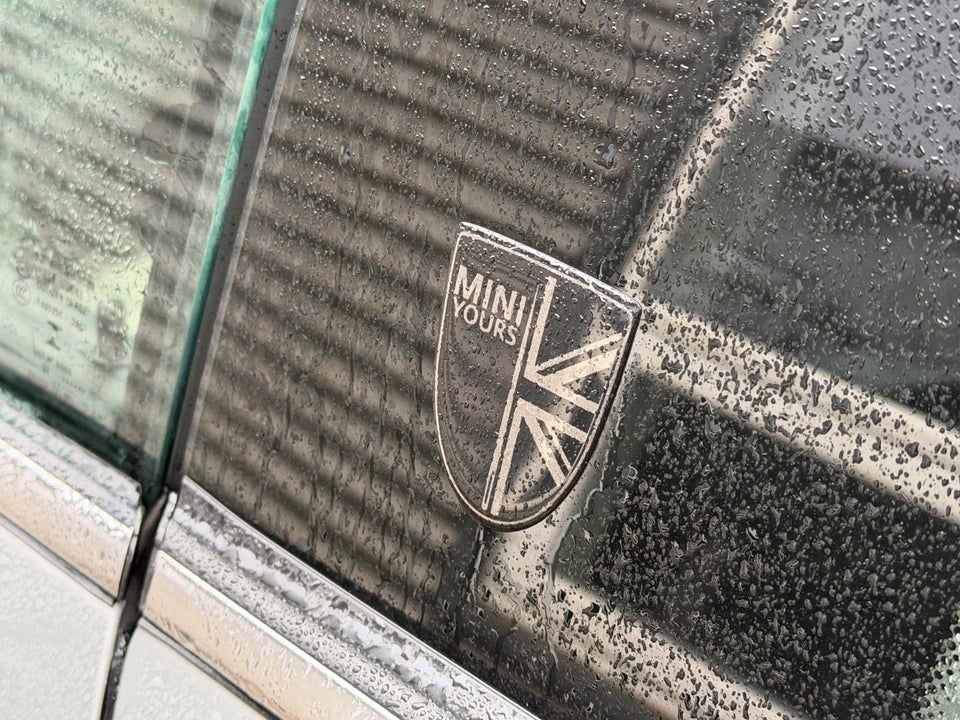 MINI Cooper SE Maximise 3d