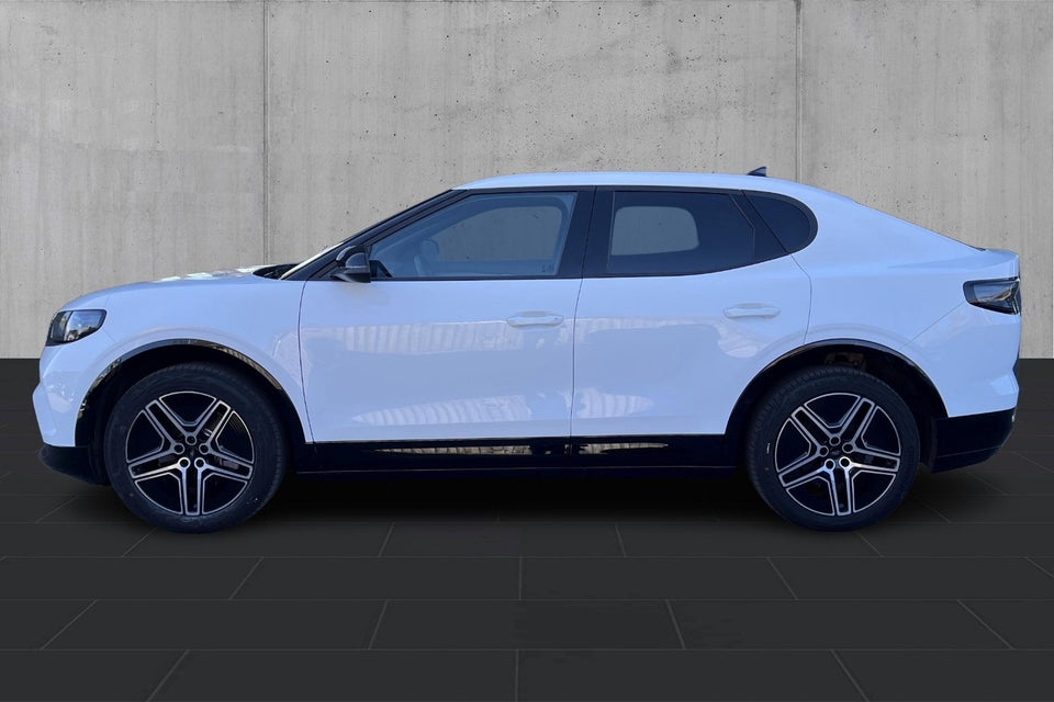 Ford Capri 77 Premium Extended Range 5d