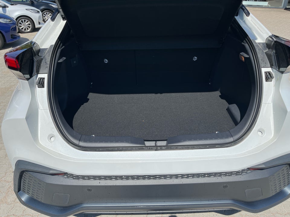 Toyota C-HR 2,0 Plug-in Hybrid Style 5d