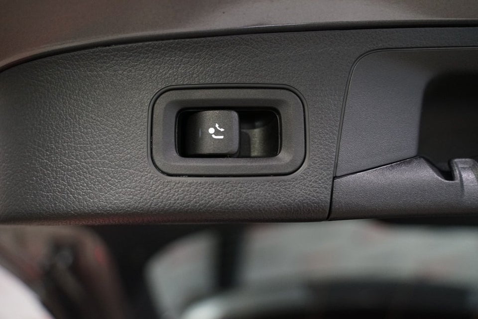 Mercedes EQA350 AMG Line 4Matic 5d