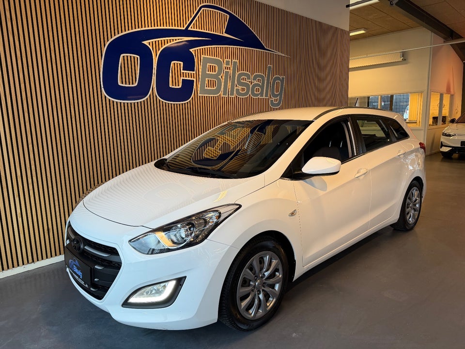Hyundai i30 1,6 CRDi 110 Active+ CW 5d