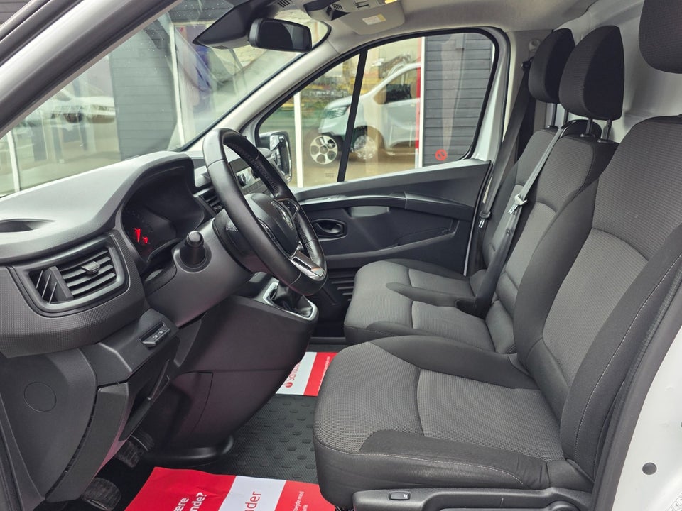 Renault Trafic 2,0 dCi 130 L2H1 Tekno