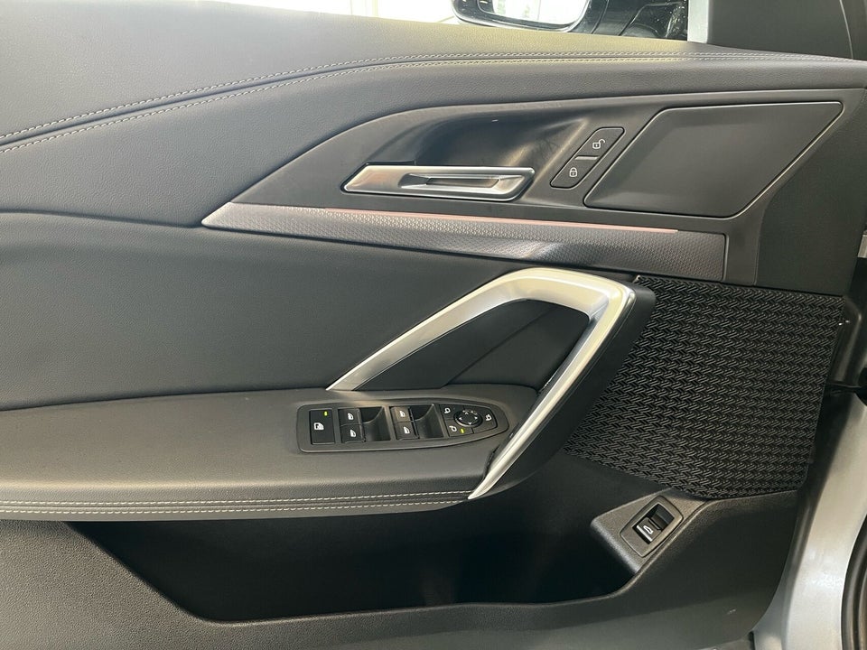 BMW iX1 xDrive30 M-Sport 5d