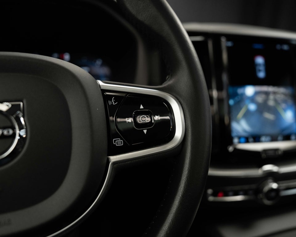 Volvo XC60 2,0 T6 ReCharge Inscription aut. AWD 5d