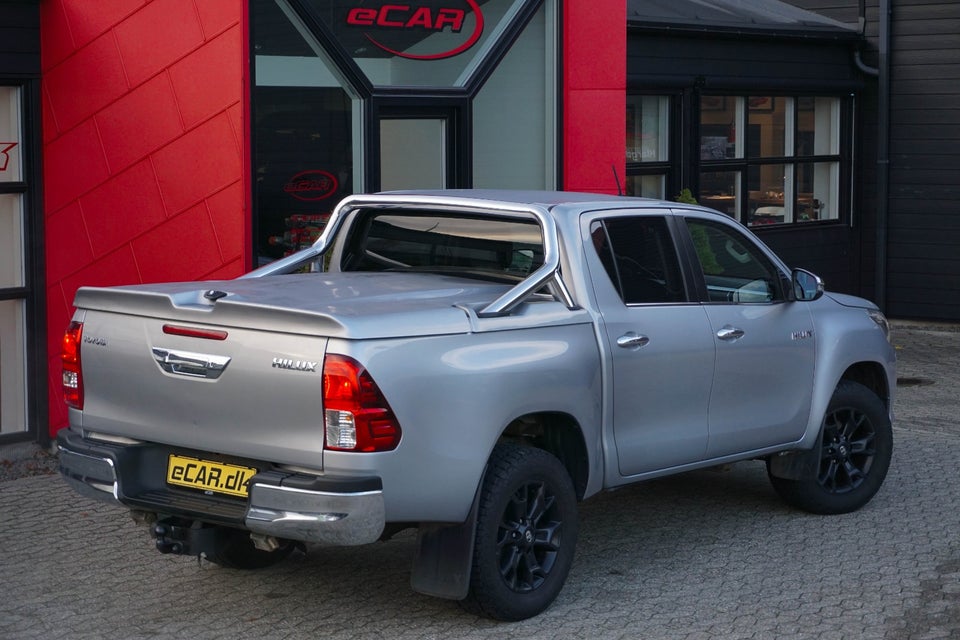 Toyota HiLux 2,4 D-4D 150 T4 Db.Kab aut. 4x4 4d