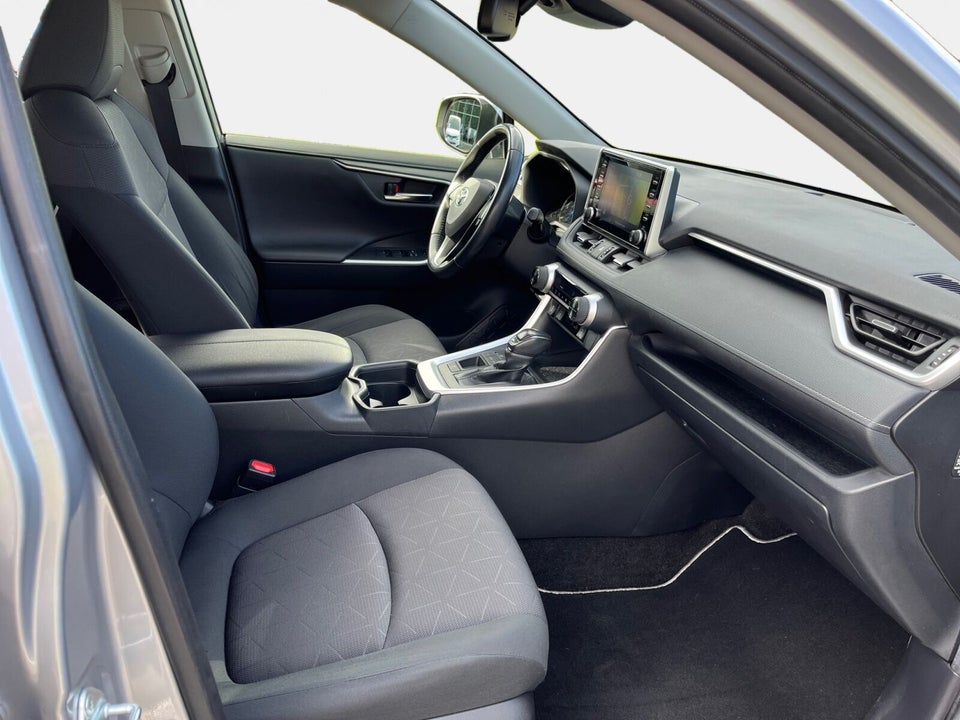 Toyota RAV4 2,5 Hybrid H3 MDS 5d