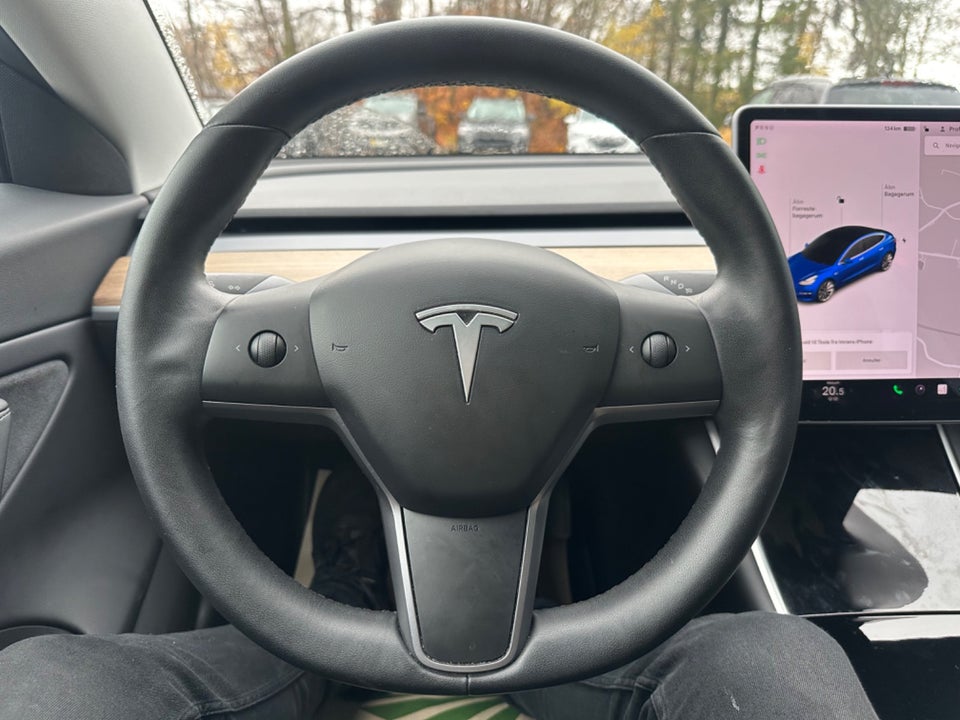 Tesla Model 3 Long Range AWD 4d