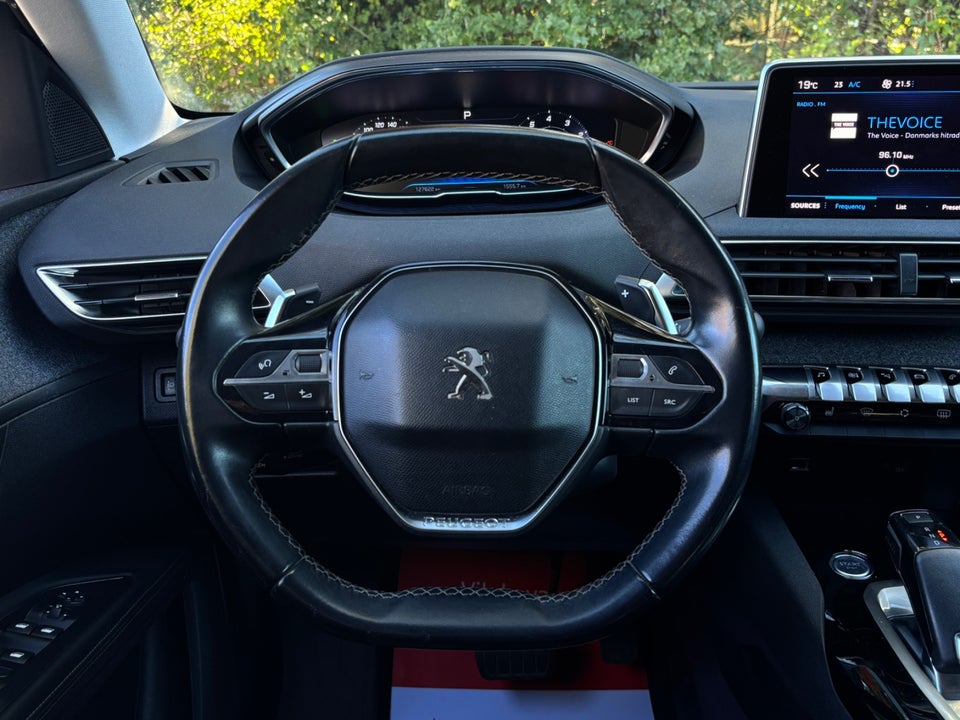 Peugeot 5008 1,2 e-THP 130 Allure EAT6 7prs 5d