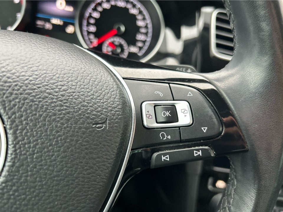 VW Golf VII 1,5 TSi 150 Highline DSG 5d