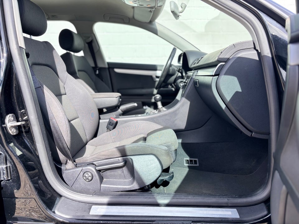 Audi A4 1,6 Avant 5d