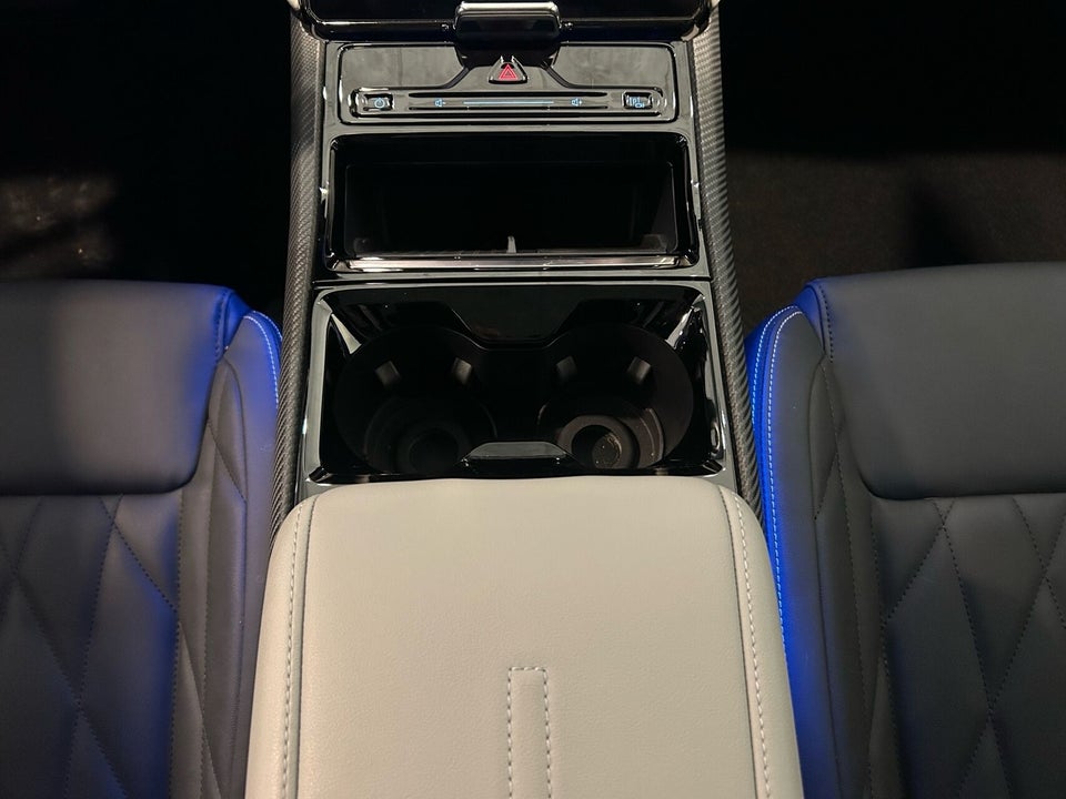 Ford Explorer 77 Premium Extended Range 5d