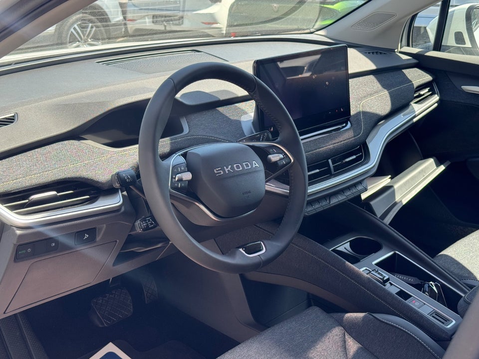 Skoda Elroq 60 iV Loft 5d