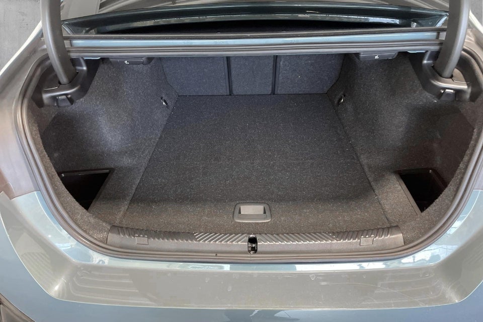 BMW i5 eDrive40 M-Sport 4d