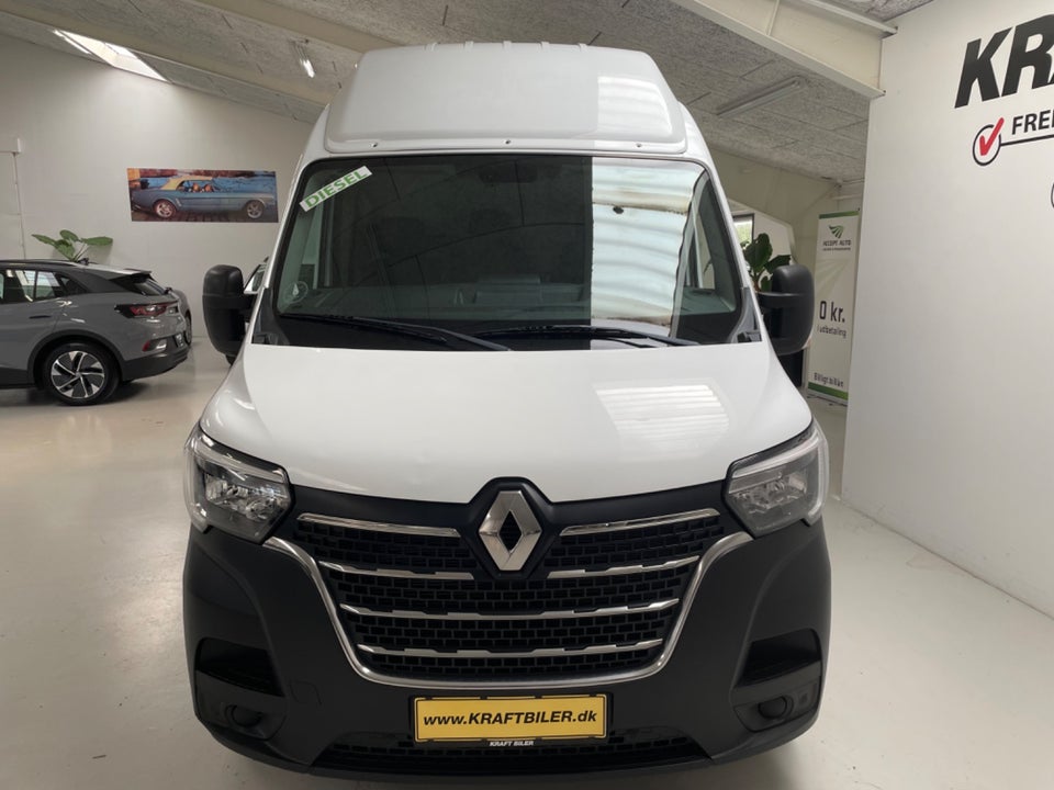 Renault Master IV T35 2,3 dCi 165 L4H3 Kassevogn RWD