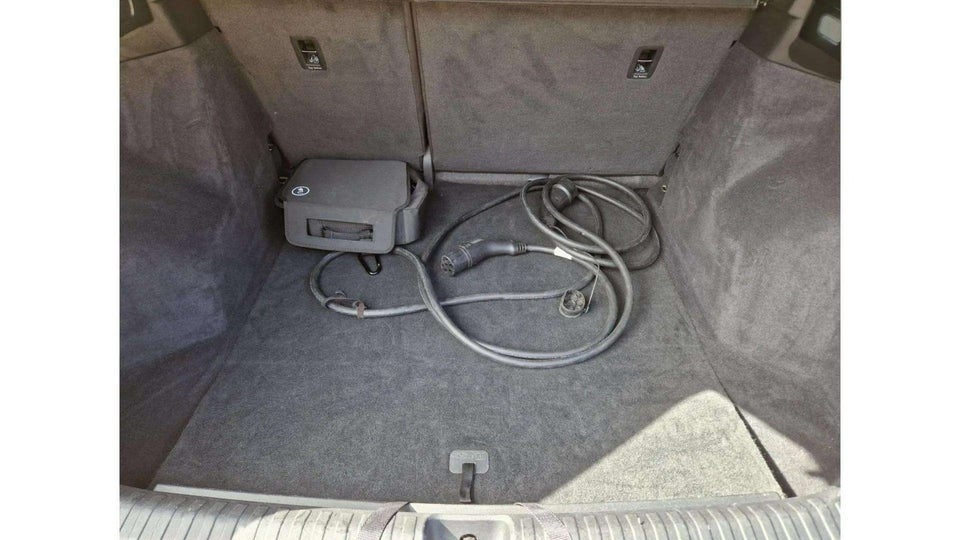 Audi Q4 e-tron 40 Attitude S-line 5d