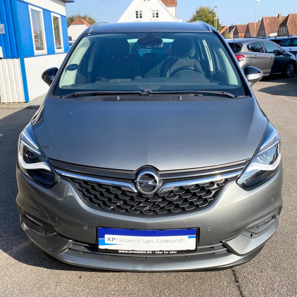 Opel Zafira Tourer 1,6 CDTi 134 Innovation 7prs 5d