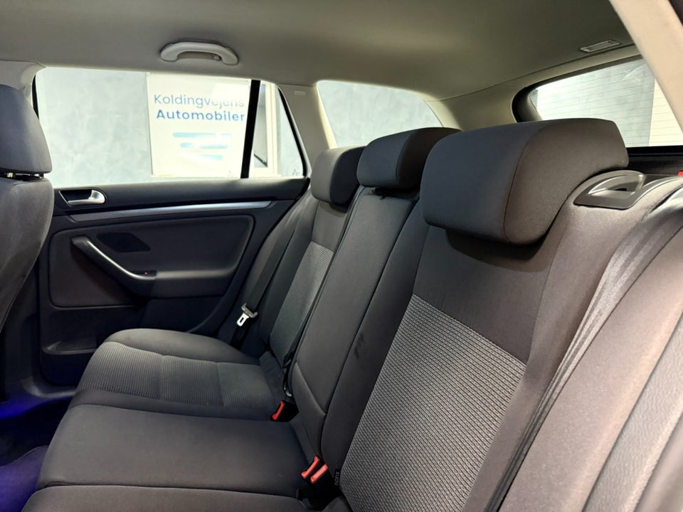 VW Golf V 1,9 TDi 90 Comfortline 5d