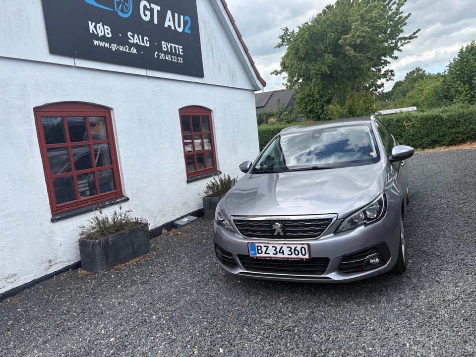 Peugeot 308 1,2 e-THP 130 Active SW 5d