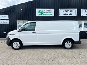 VW Transporter, modelår 2023, 102,000 km