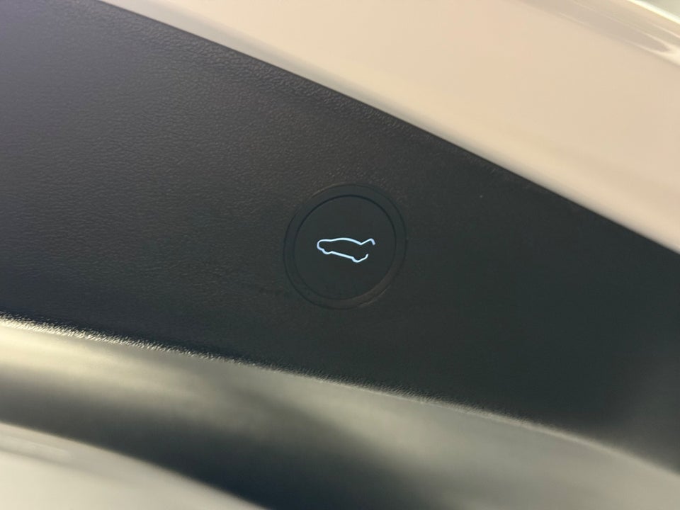 Tesla Model 3 Performance AWD 4d