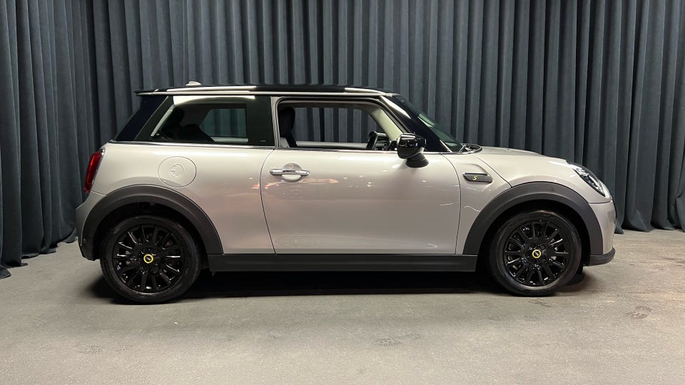MINI Cooper SE Edition Premium Plus 3d
