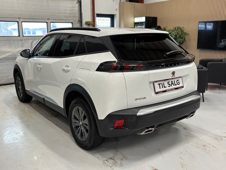 Peugeot 2008 1,2 PureTech 130 Selection Tech EAT8 5d