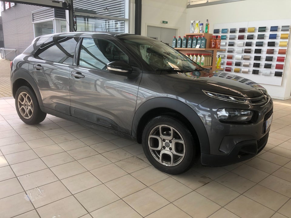 Citroën C4 Cactus 1,2 PureTech 110 SkyLine 5d