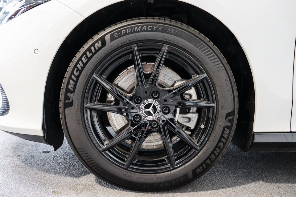 Mercedes CLA250+ EQ Progressive Advance Plus 4d