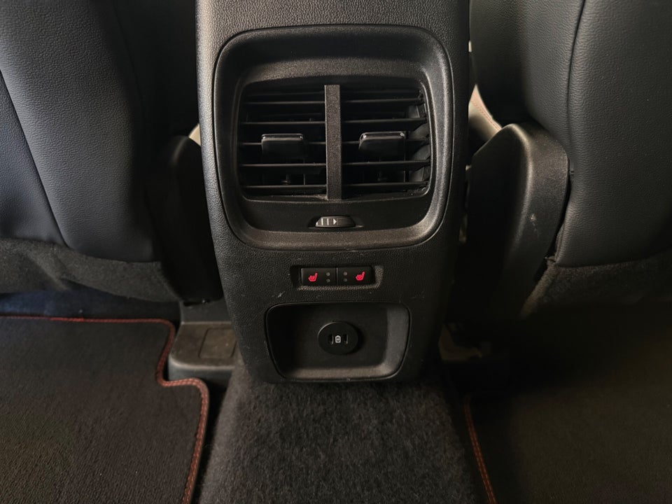 Ford Kuga 2,5 PHEV ST-Line X CVT 5d