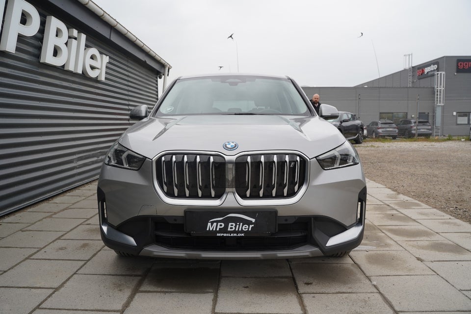 BMW iX1 xDrive30 5d