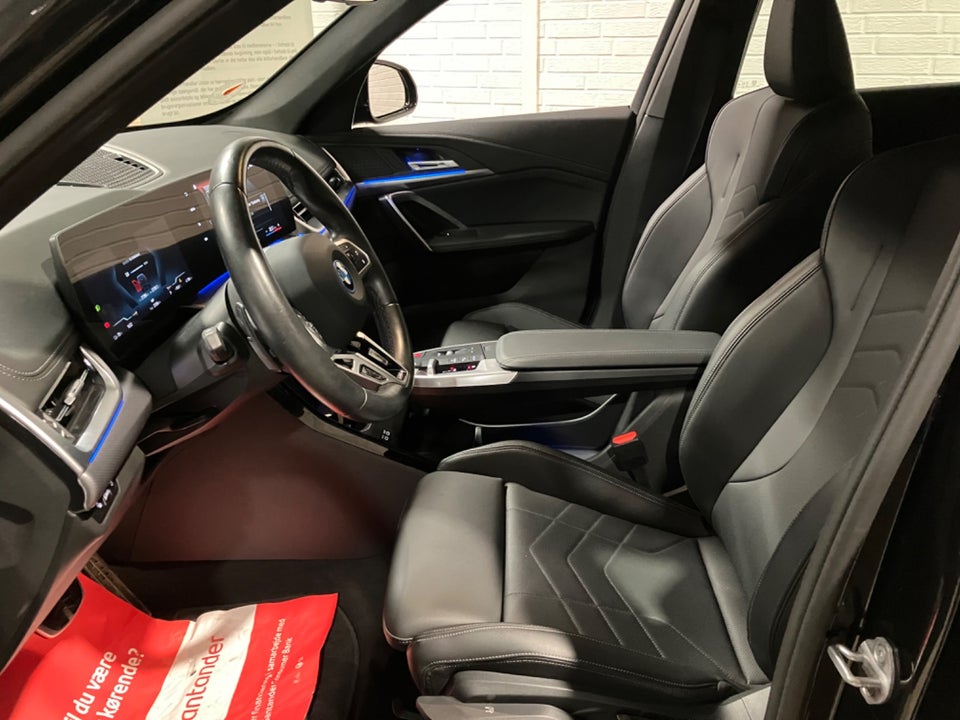 BMW iX1 xDrive30 M-Sport 5d