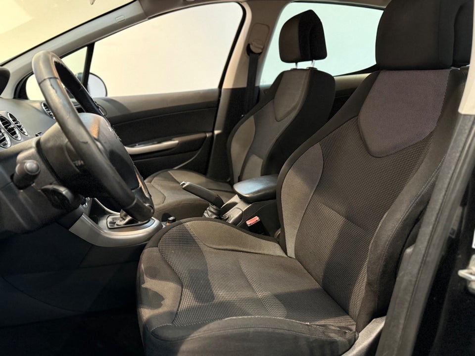 Peugeot 308 1,6 VTi Premium 5d