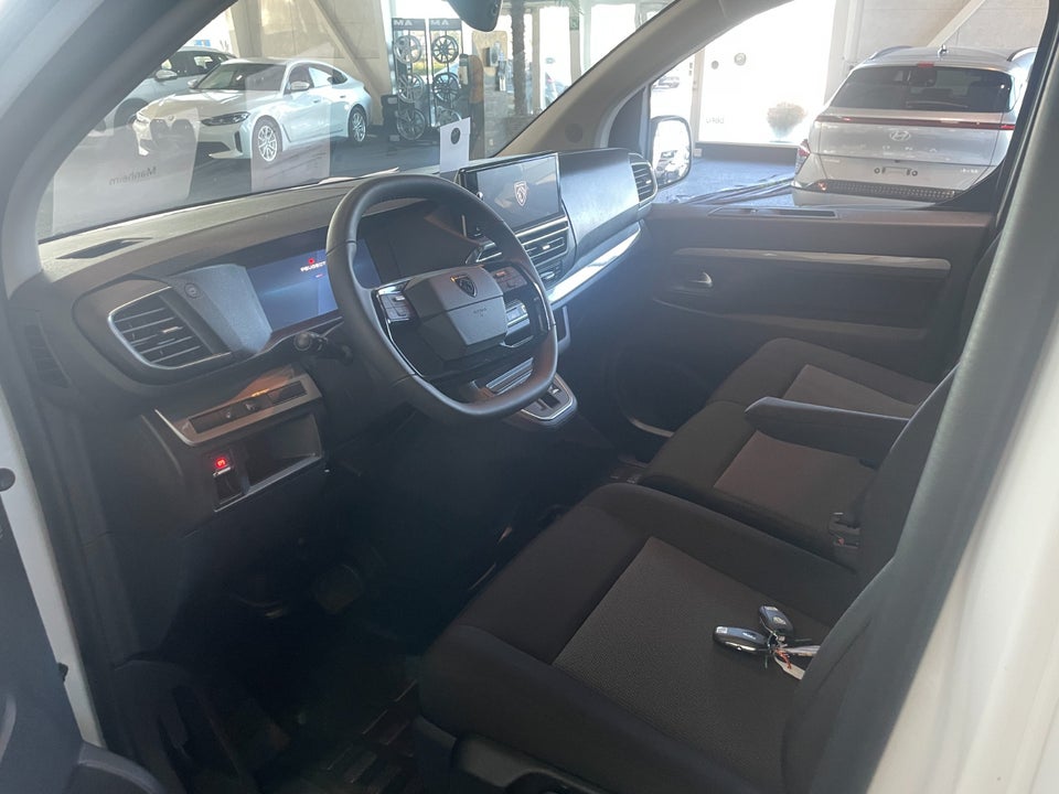 Peugeot e-Expert 75 L2 Premium Van