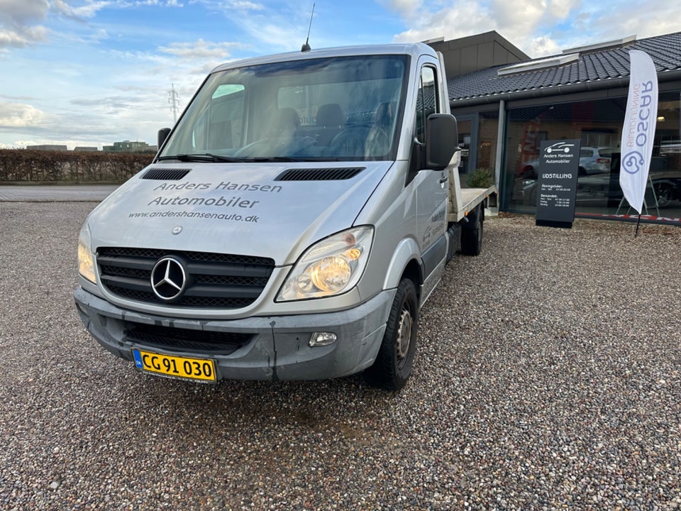 Mercedes Sprinter 319 3,0 CDi R3 Knæklad aut. 2d