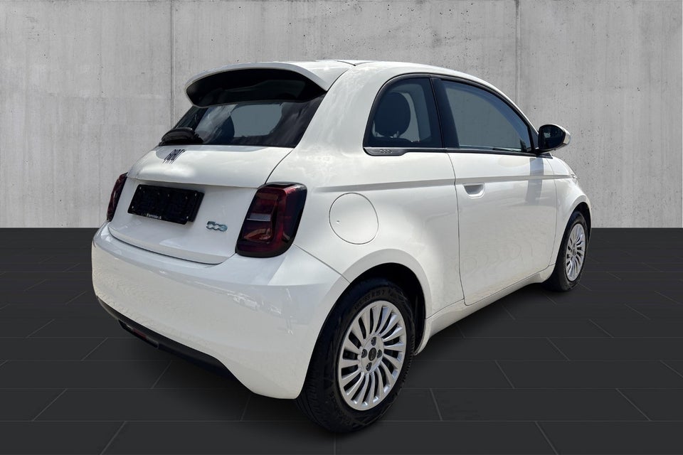 Fiat 500e 42 Icon 3d
