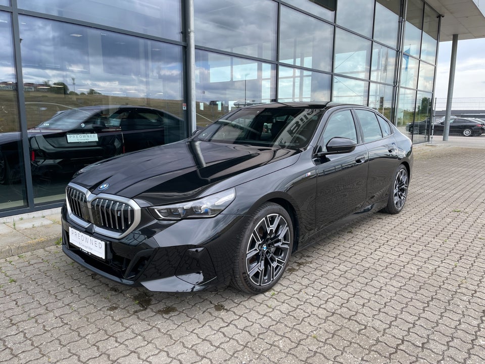 BMW i5 eDrive40 Fully Charged 4d